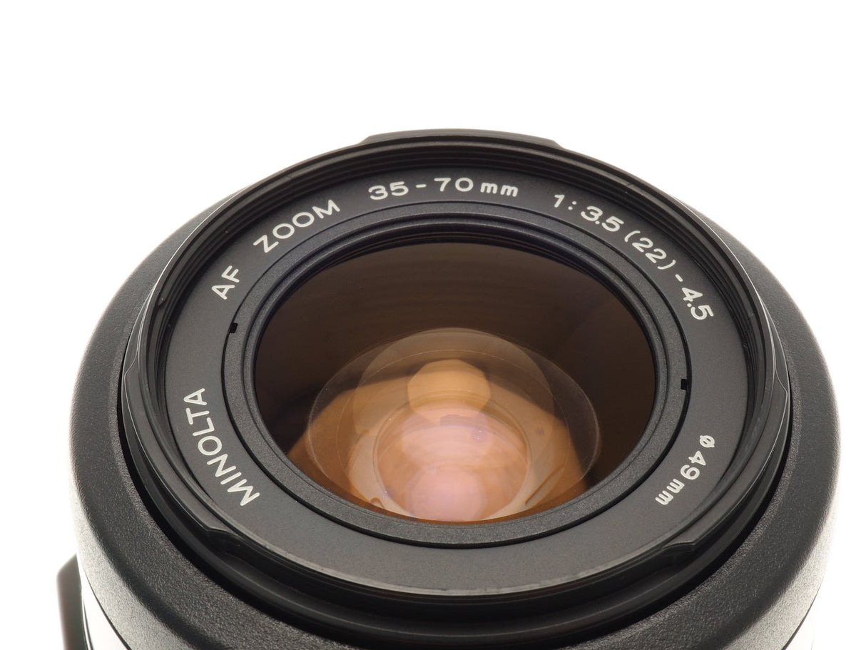 Minolta Dynax 303Si Data + 35-70mm f3.5-4.5 AF