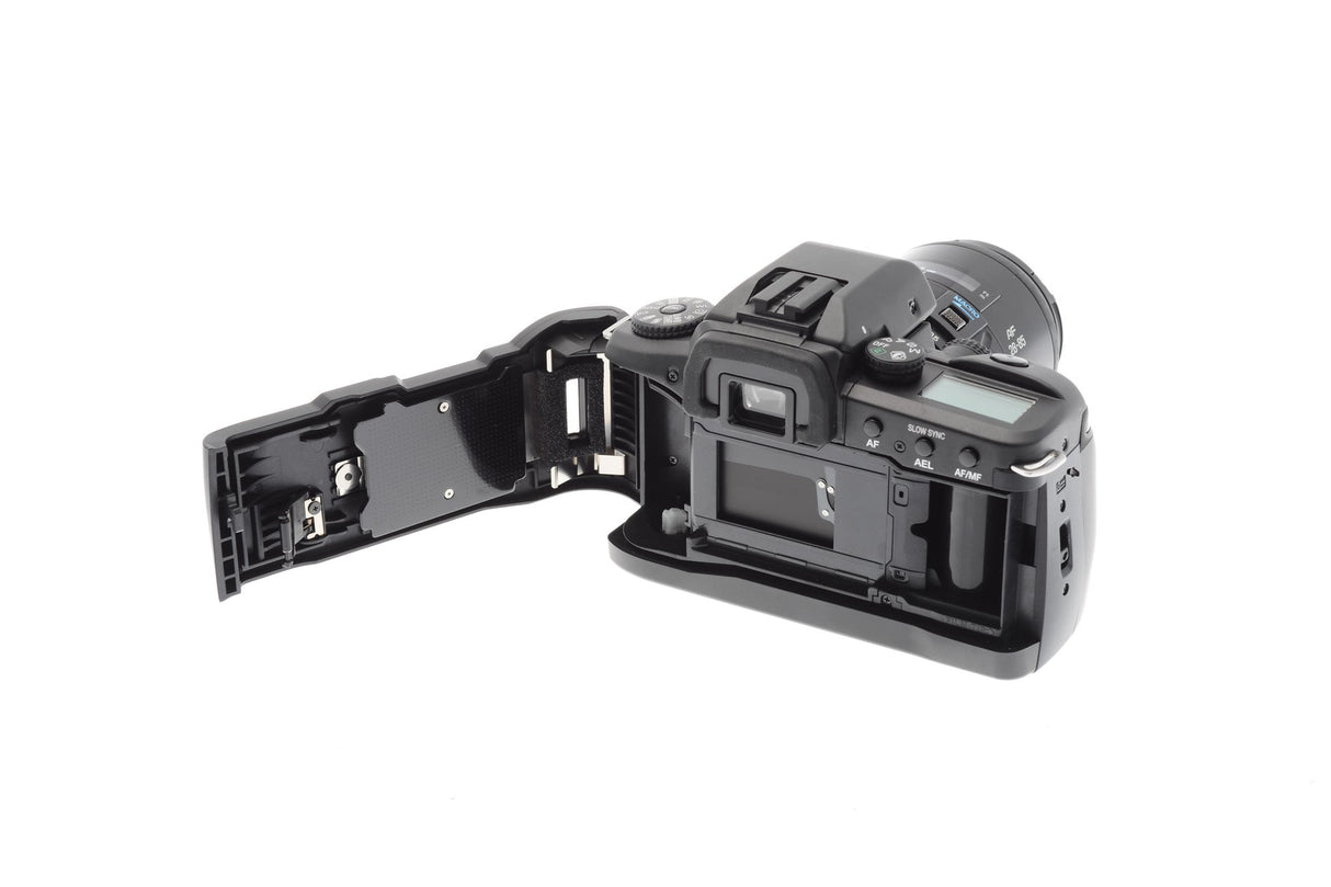 Minolta Dynax 60 Data + zoom AF 28-85mm f3.5-4.5