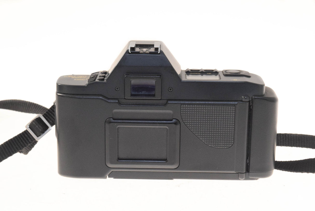 Canon T70+35-70mm f3.5-4.5 FDn