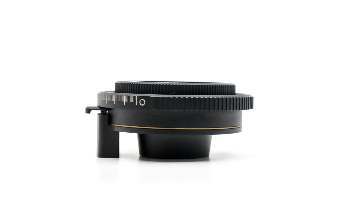 Blackmagic Design URSA Mini Pro con attacco Nikon