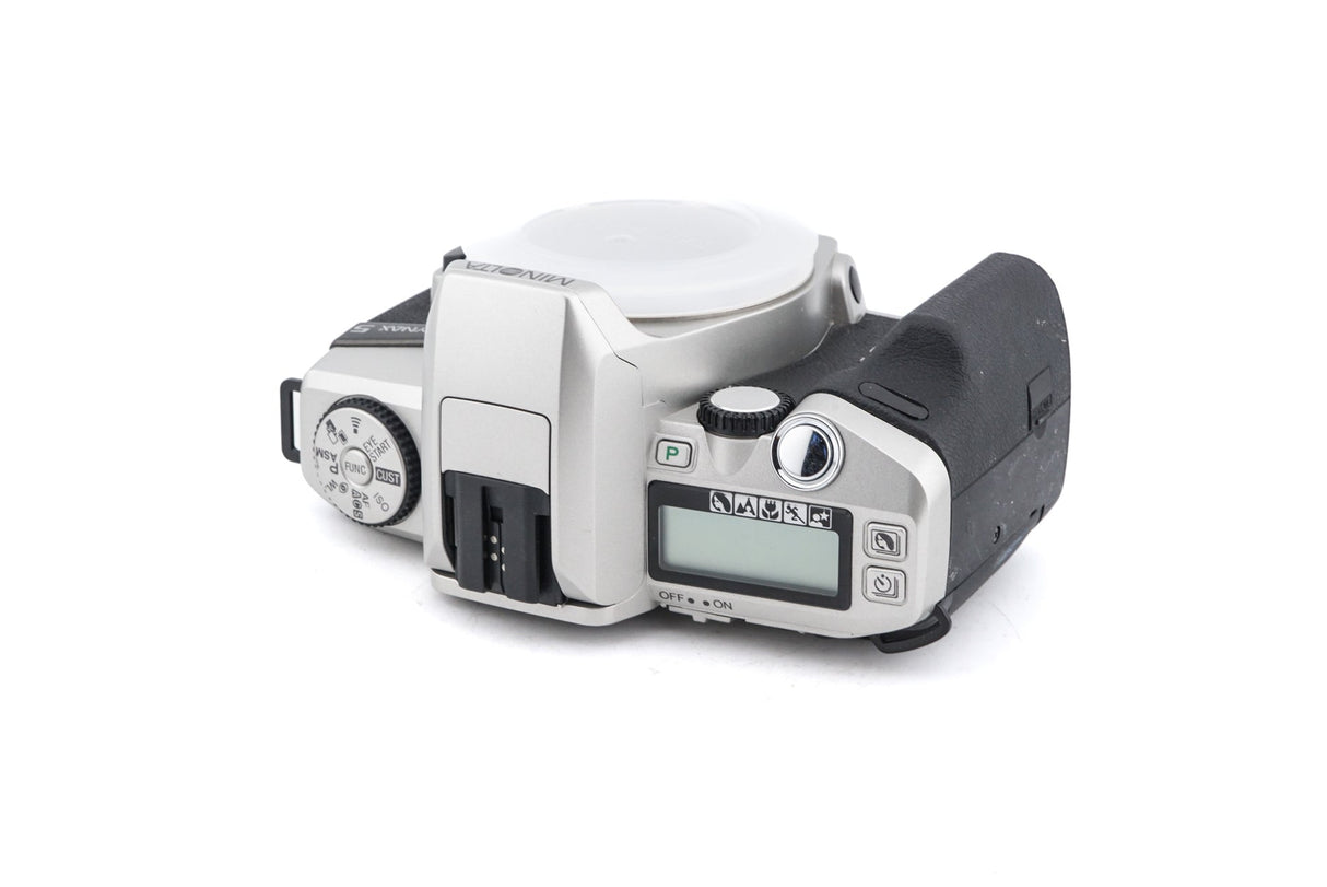 Minolta Dynax 5 Data