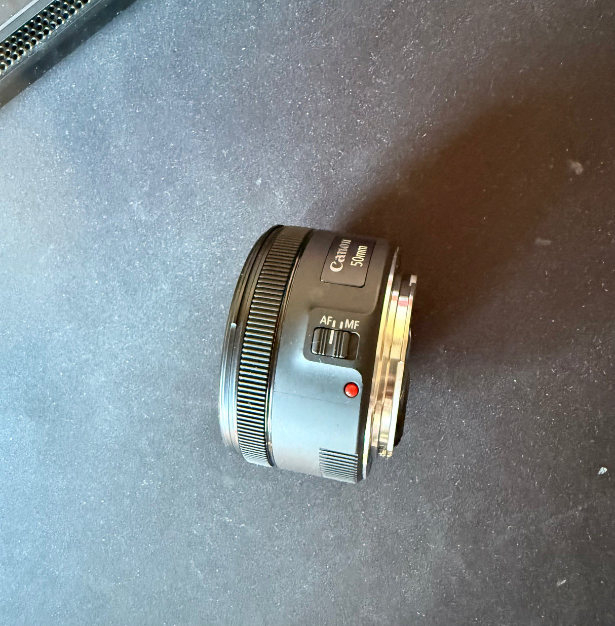 CanonEOS 2000dc941913e-72db-4e5d-a69f-b903cd09ce0b