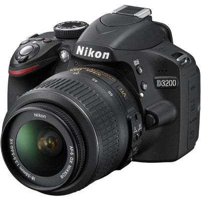 SLR D3200 - Schwarz + Nikon AF-S DX Nikkor 18-55mm f/3.5-5.6G VR II