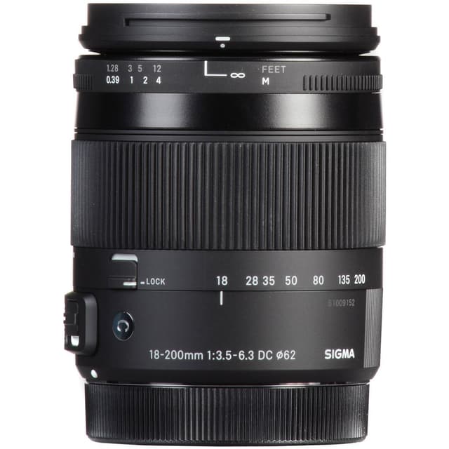 NIKON 18-200mm f/3.5-6.3 lenses