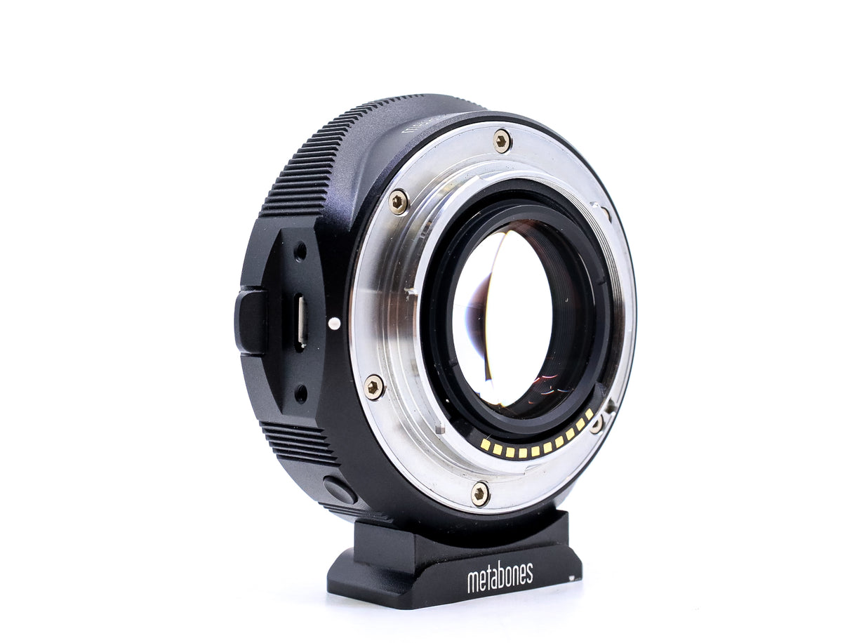 Metabones Canon EF a Canon RF T Speed Booster ULTRA 0.71x