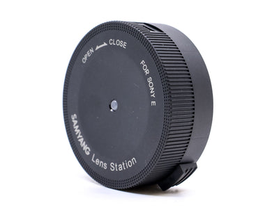 Samyang Lens Station für Sony E
