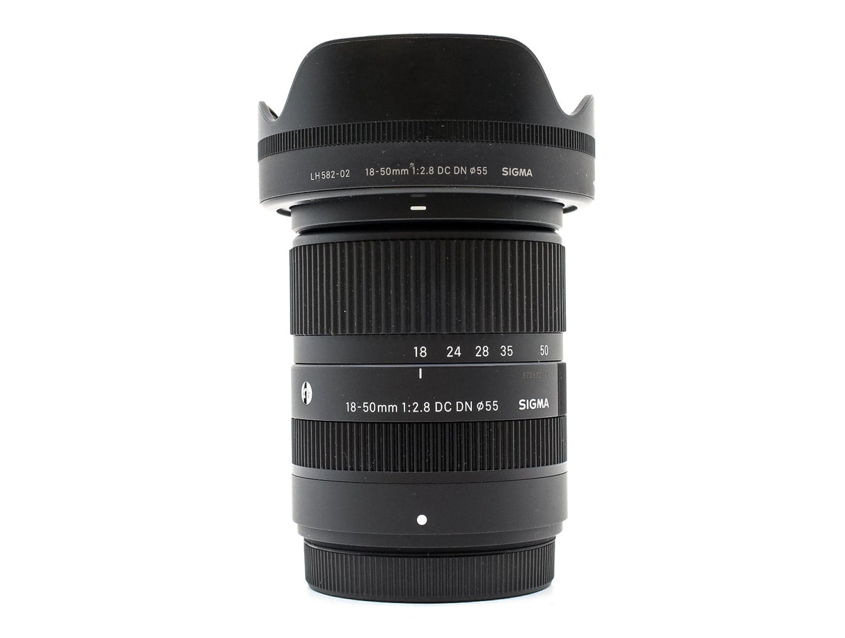 Sigma 18-50mm f/2.8 DC DN Contemporary - Fujifilm X Fit - segunda mano - excelente estado - foto principal - SKU 3788022 - Ca
