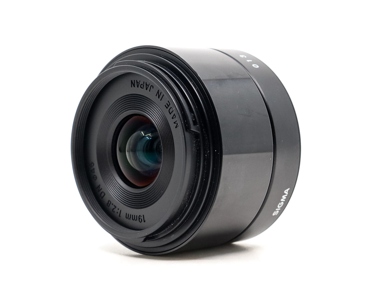 Sigma 19mm f/2.8 DN ART - Compatibile con Micro Quattro Terzi