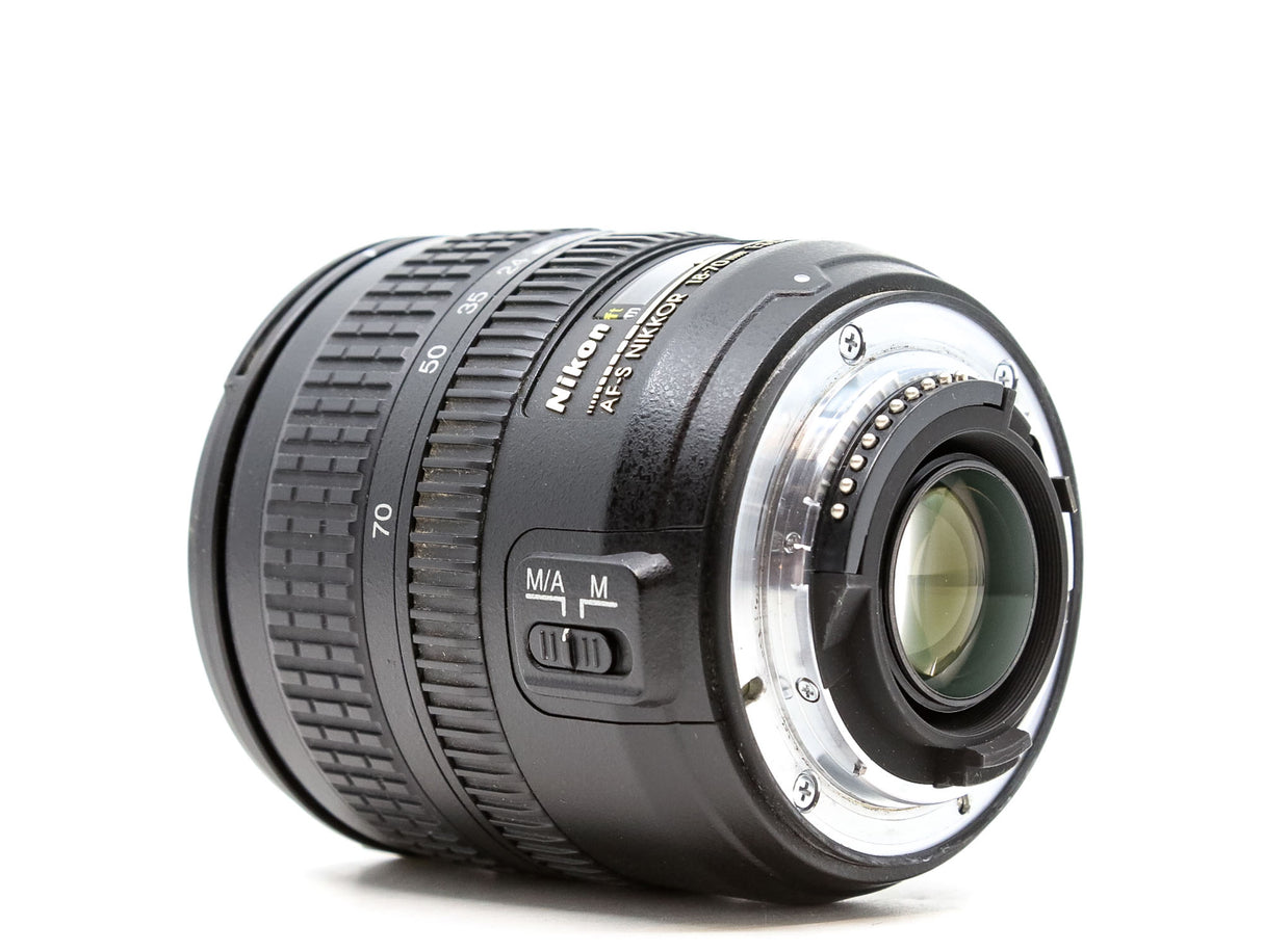 Obiettivo Nikon AF-S DX Nikkor 18-70mm f/3.5-4.5G IF-ED