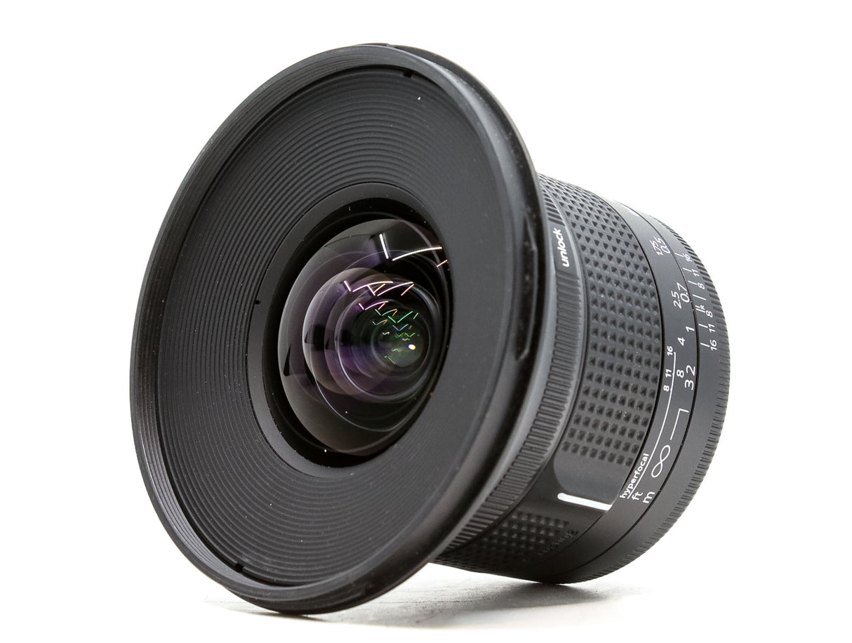 Irix Blackstone 15mm f/2.4 - Compatibile con Nikon