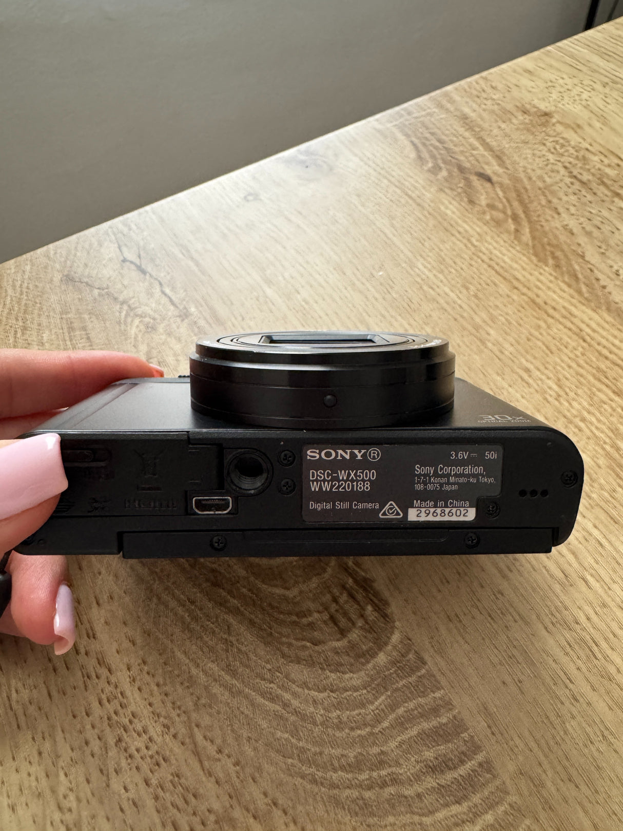 SonyCyberShot DSC-WX50076b44ad1-b681-4102-9642-47e25cc90ee8