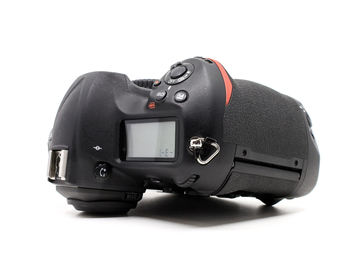 Nikon D5 (Doppio XQD)