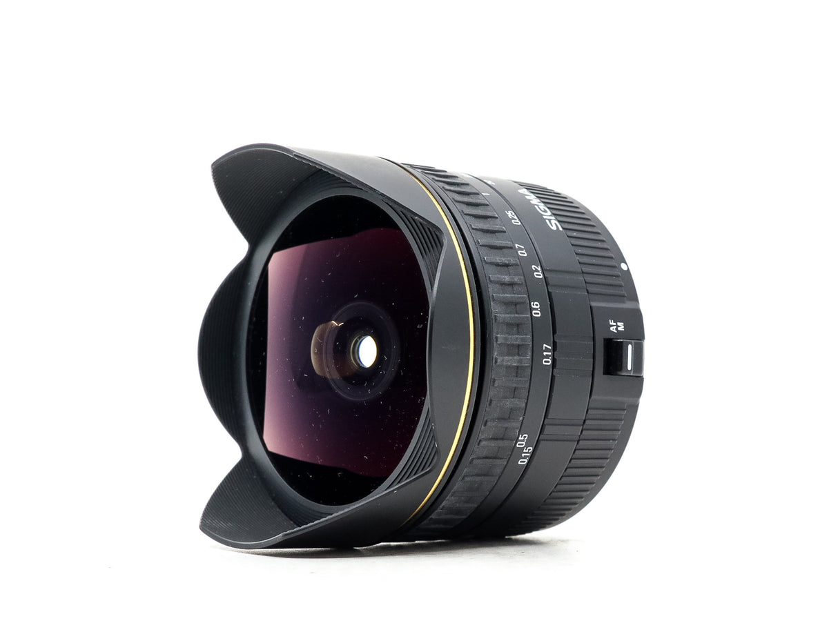 Sigma 15mm f/2.8 EX DG Fisheye - Compatibile con Canon EF