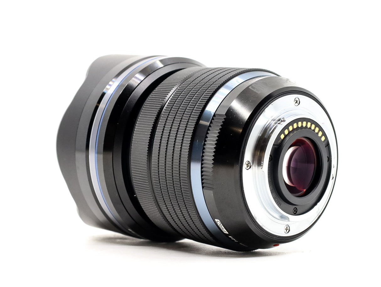 Obiettivo Olympus M.Zuiko Digital ED 7-14mm f/2.8 PRO