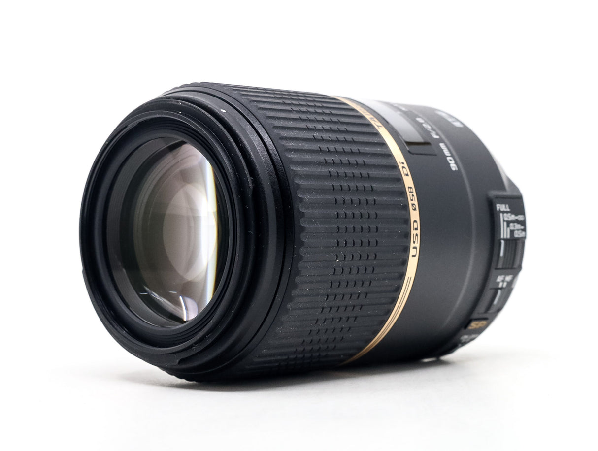 Tamron SP 90mm f/2.8 Di VC USD Macro - Nikon Fit