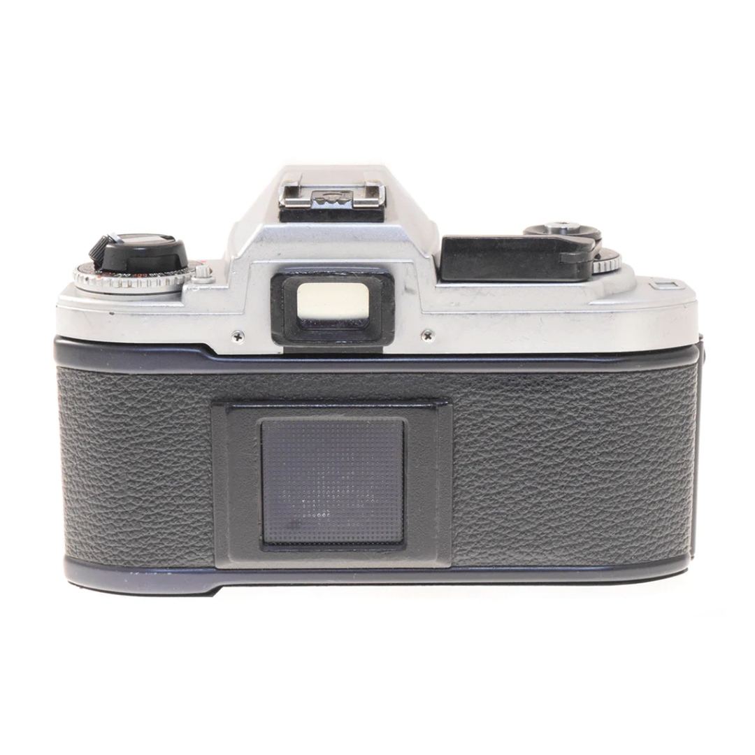 Nikon FG+50mm f1.8 Serie E