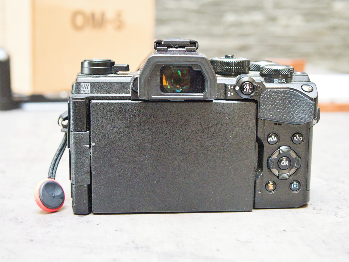 olympus OM 53627479f-54b7-4b40-a33a-ef656a2c4f07