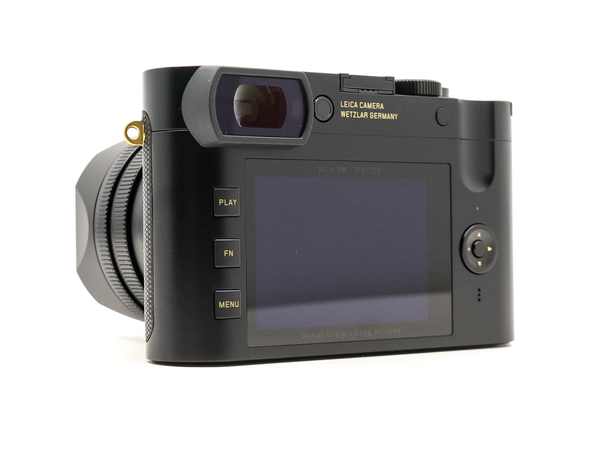 Edizione Leica Q2 Daniel Craig x Greg Williams