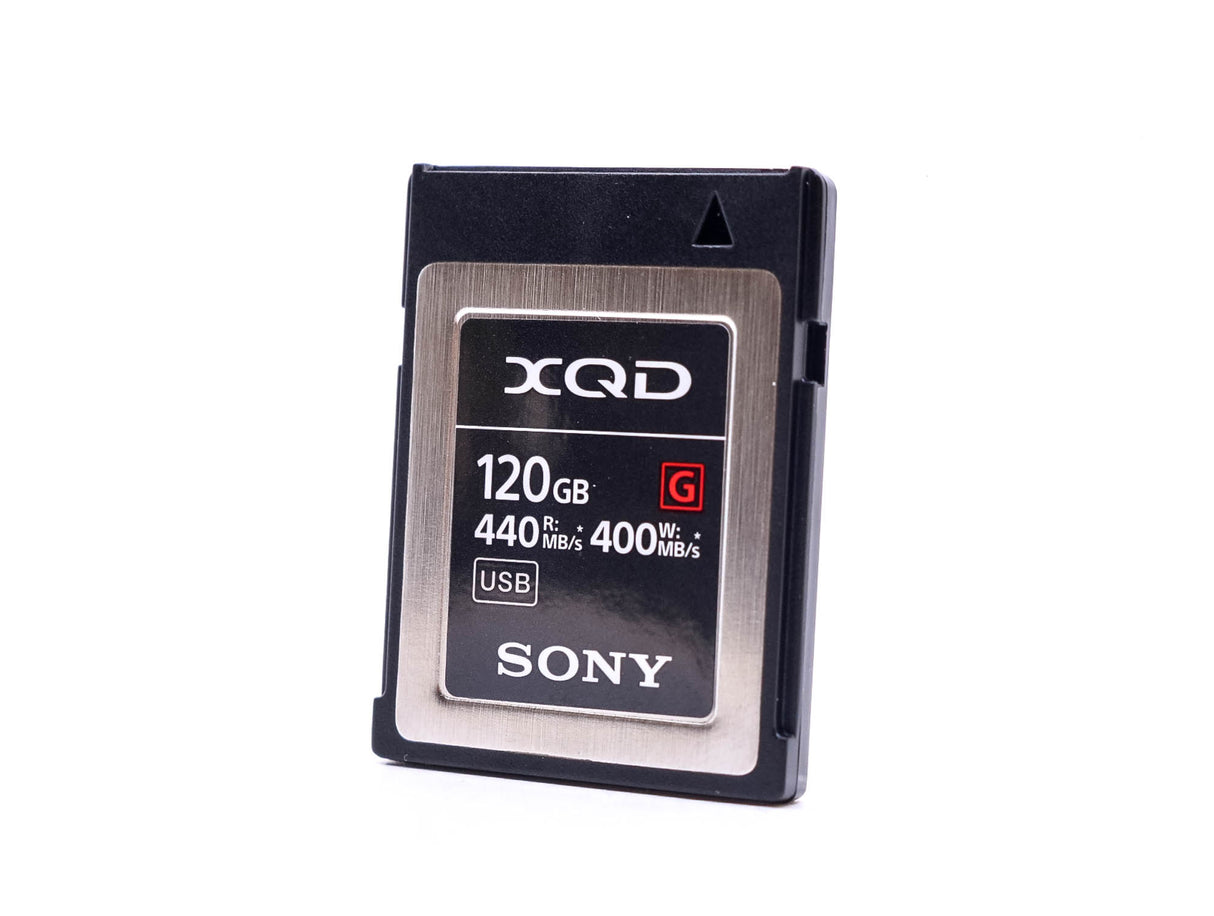 Scheda Sony XQD G da 120 GB e 440 MB/s