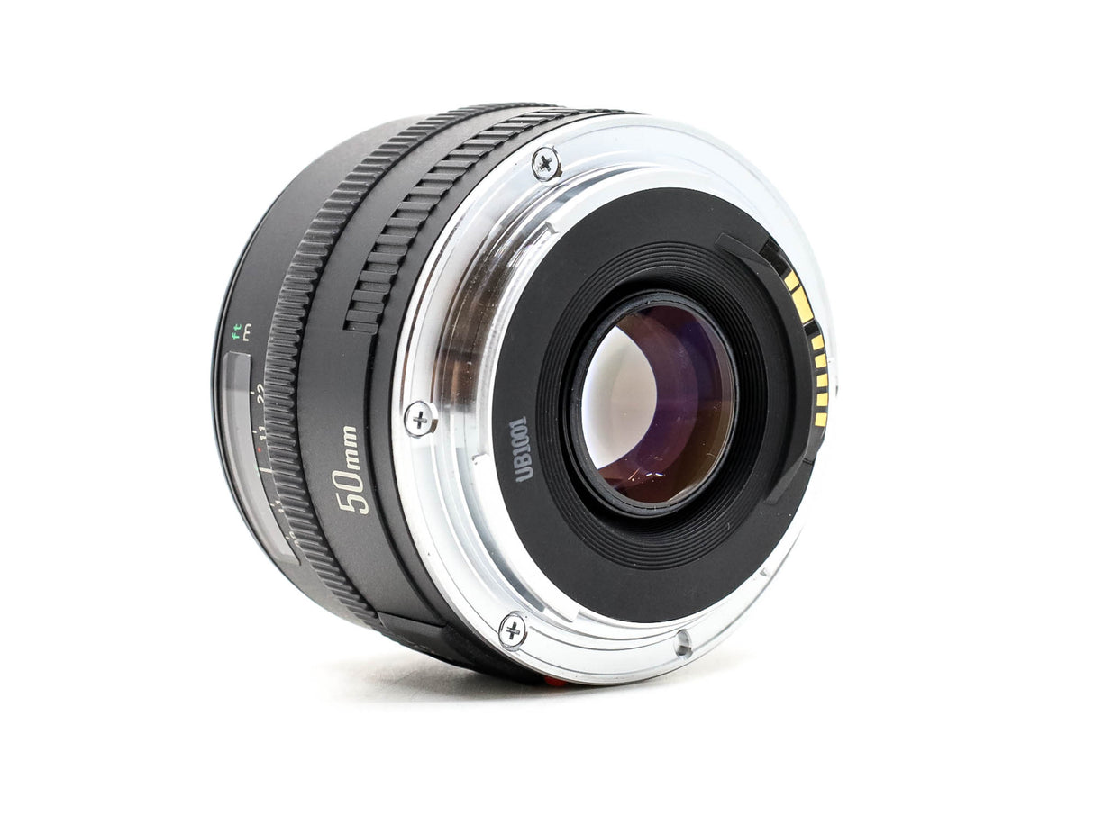 Canon EF 50 mm f/1.8