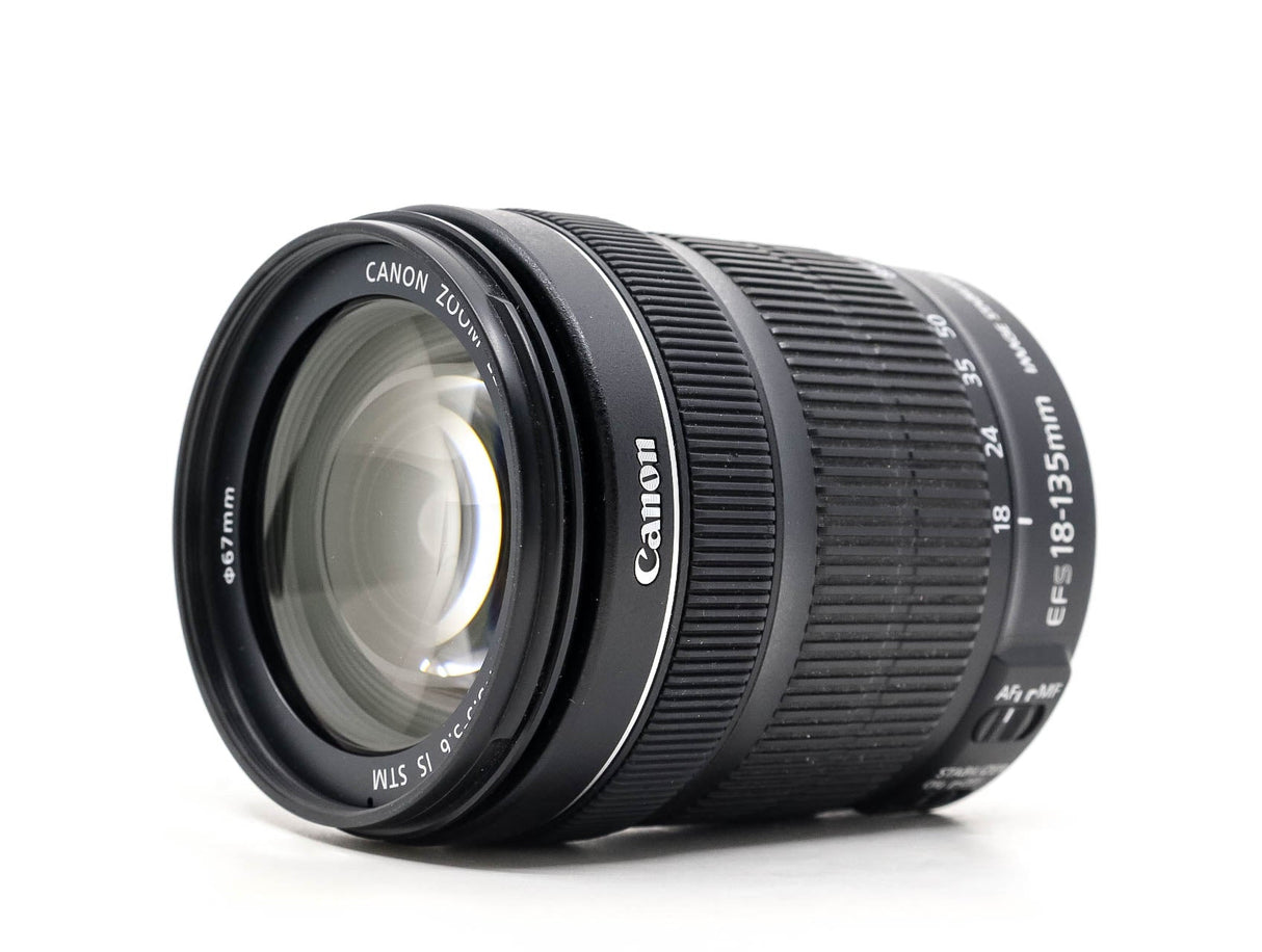 Canon EF-S 18-135mm f/3.5-5.6 IS STM - segunda mano - excelente estado - detalle 2 de 3 - SKU 3797103 - Camera Market