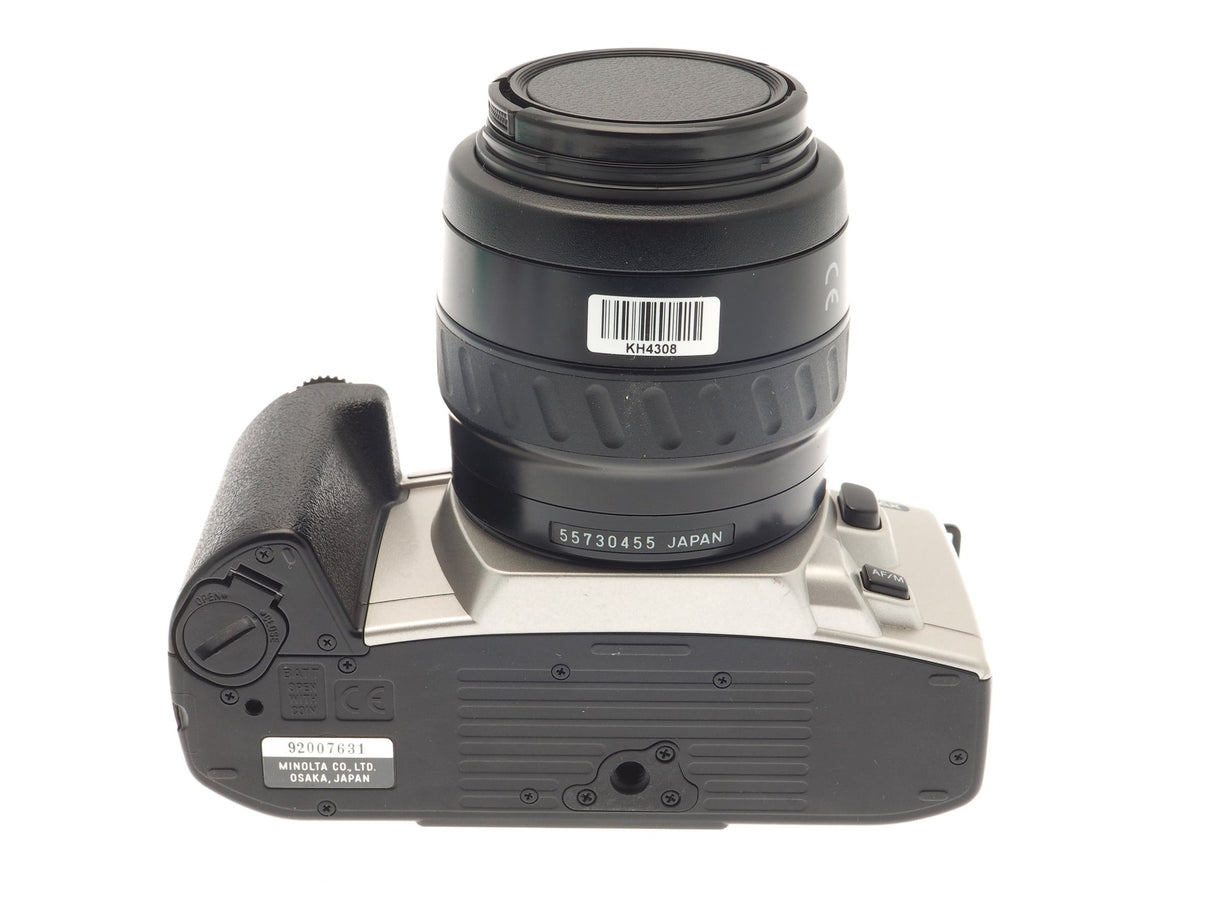 Minolta Dynax 404si + 35-70 mm f3,5-4,5 AF