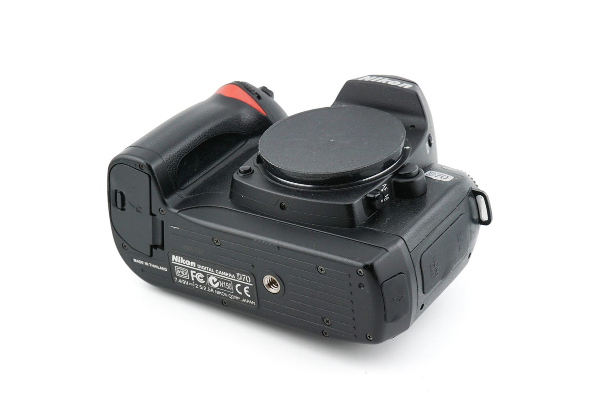 Nikon D70 - Black SLR Digital Camera (Refurbished)