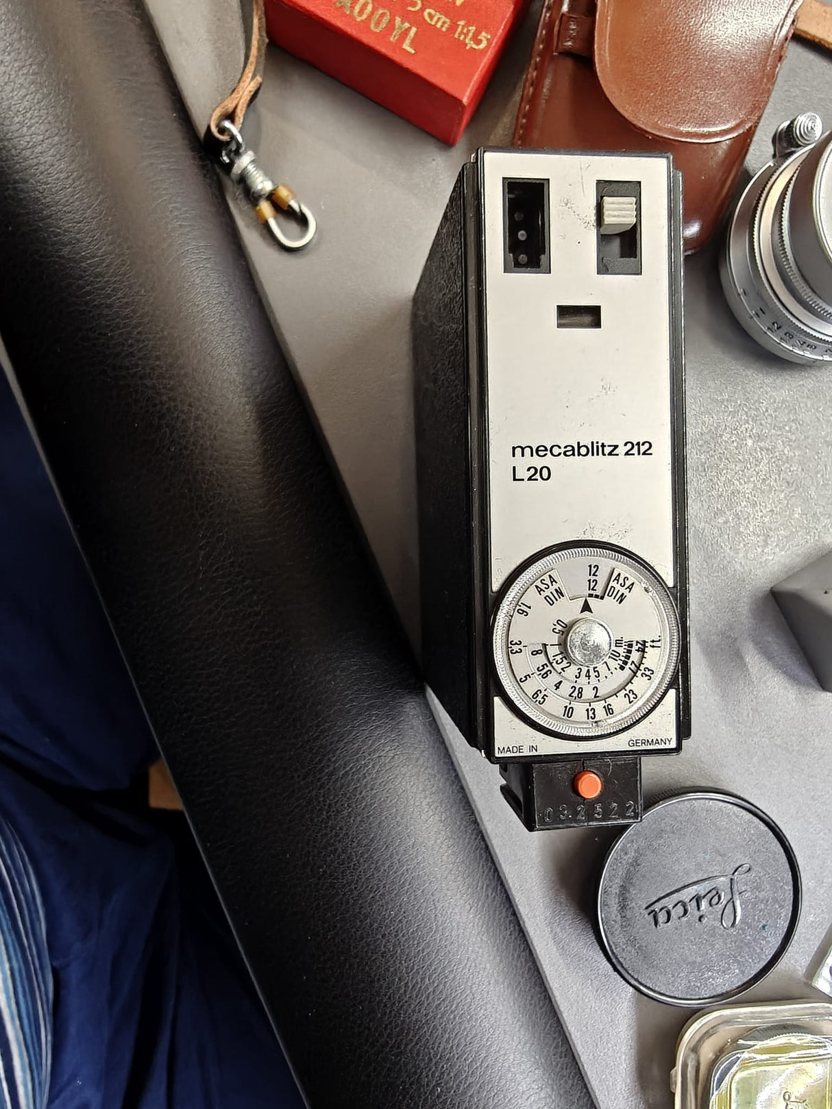 LeicaM350c2ef36-1541-4a8e-82b6-12ea32c656c8