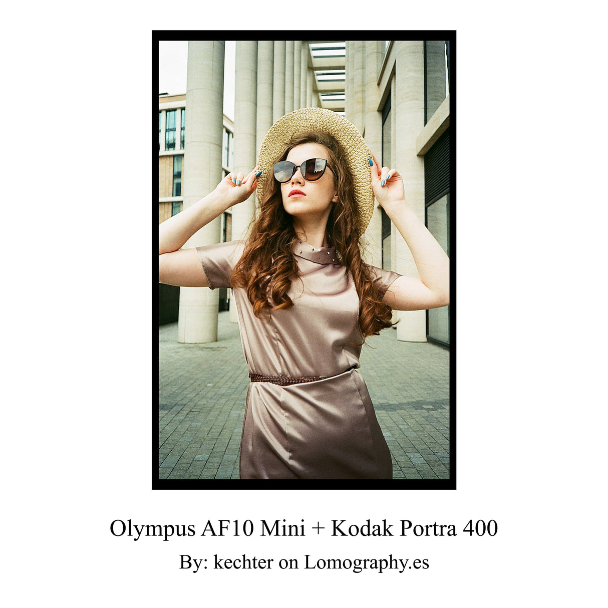 Olympus AF-10 Mini - 35mm Compact Analog Camera