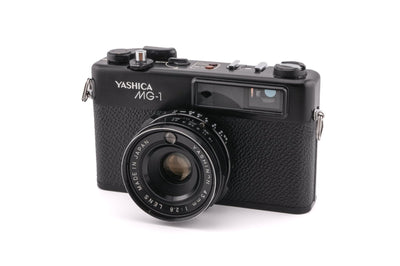 Yashica MG-1 