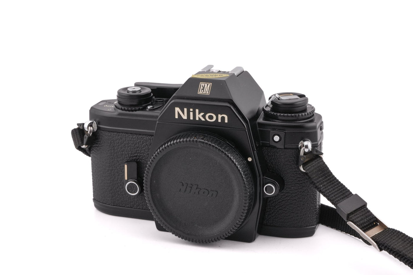 Certificato Nikon EM superato · main image