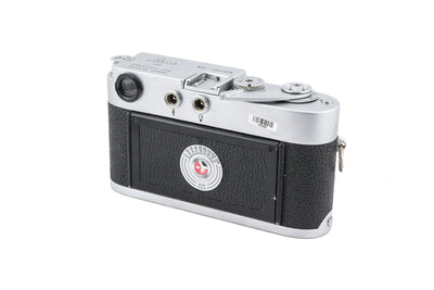 Leica M2 