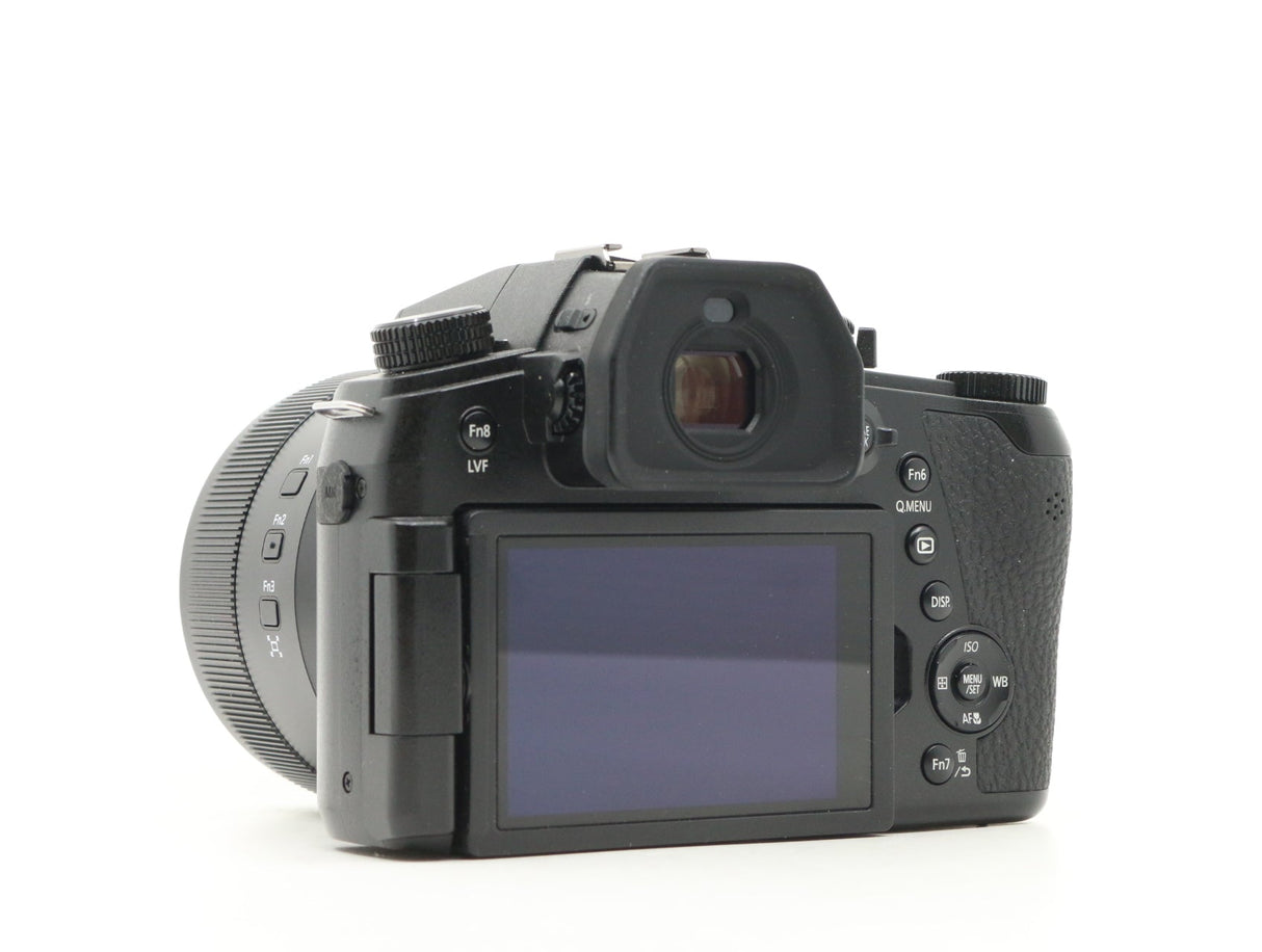 Panasonic Lumix DC-FZ1000 II - segunda mano - excelente estado - detalle 4 de 4 - SKU 3774792 - Camera Market