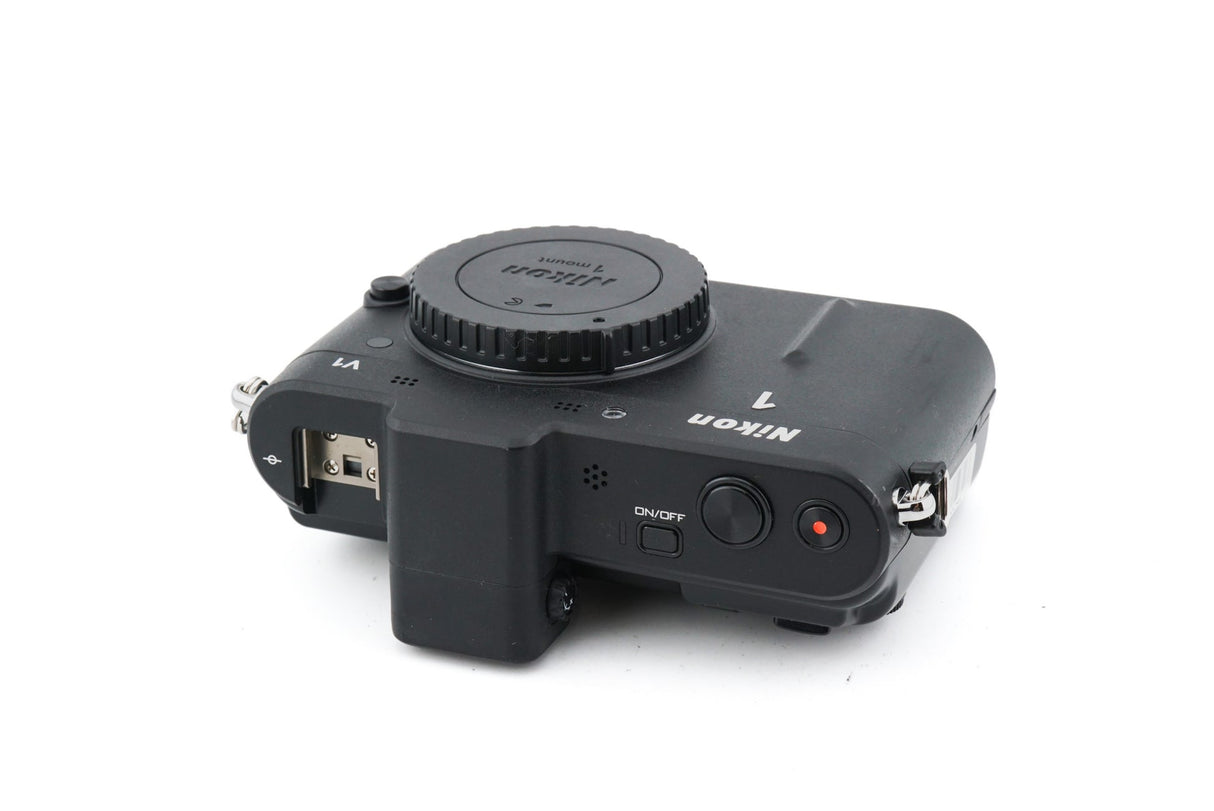 Nikon 1 V1 + lampeggiatore SB-N5 + 10mm f2.8 Nikkor 1