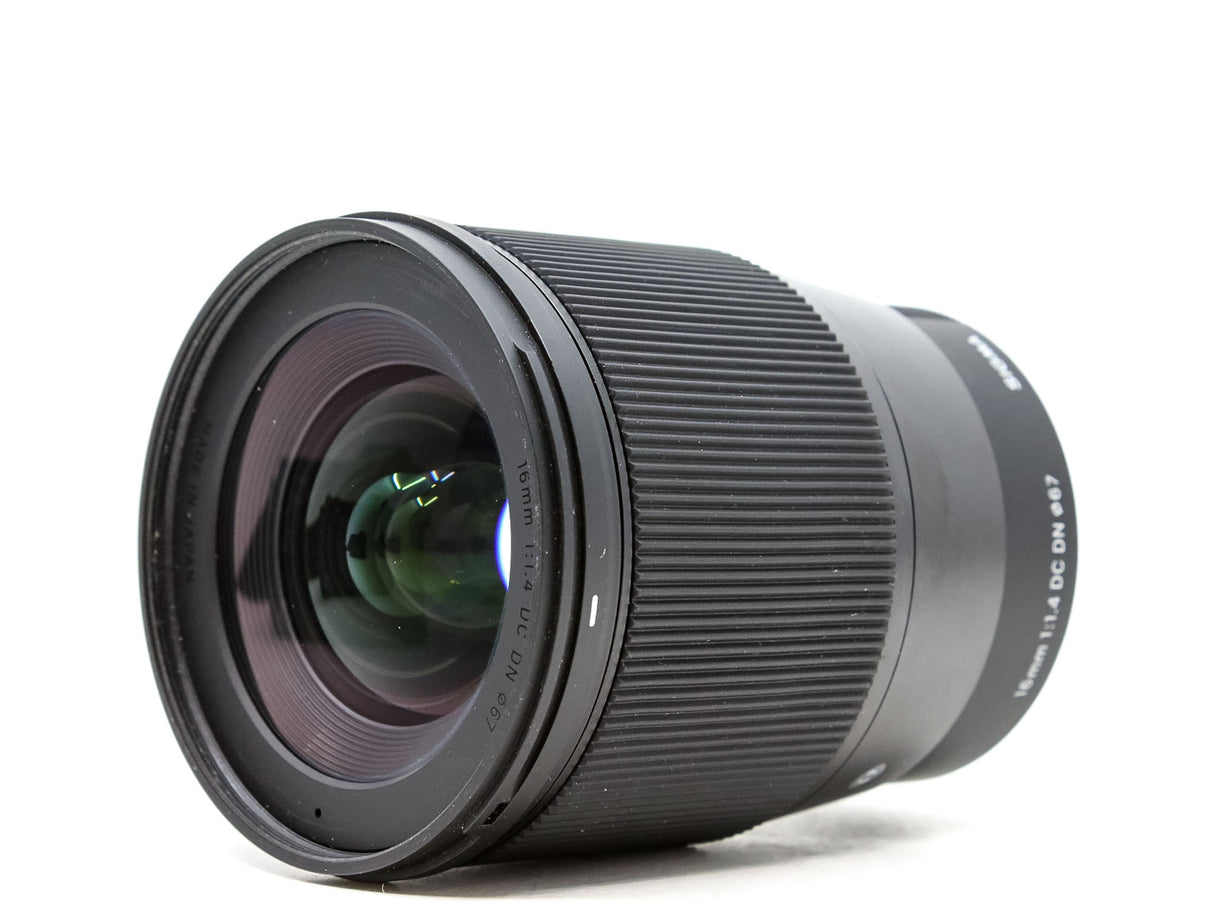 Sigma 16mm f/1.4 DC DN Contemporary - Sony E Fit