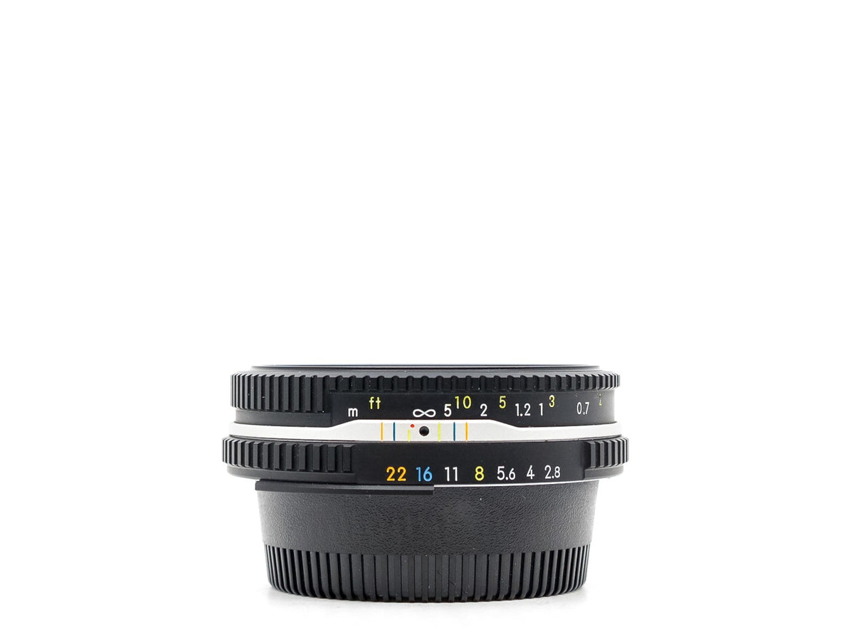Nikon Ai-S Nikkor 45mm f/2.8 P · immagine principale