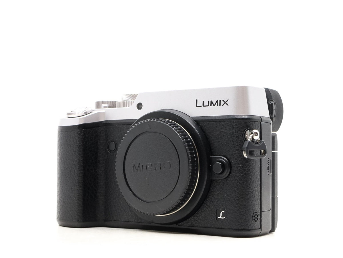 Panasonic Lumix DMC-GX8 · immagine principale