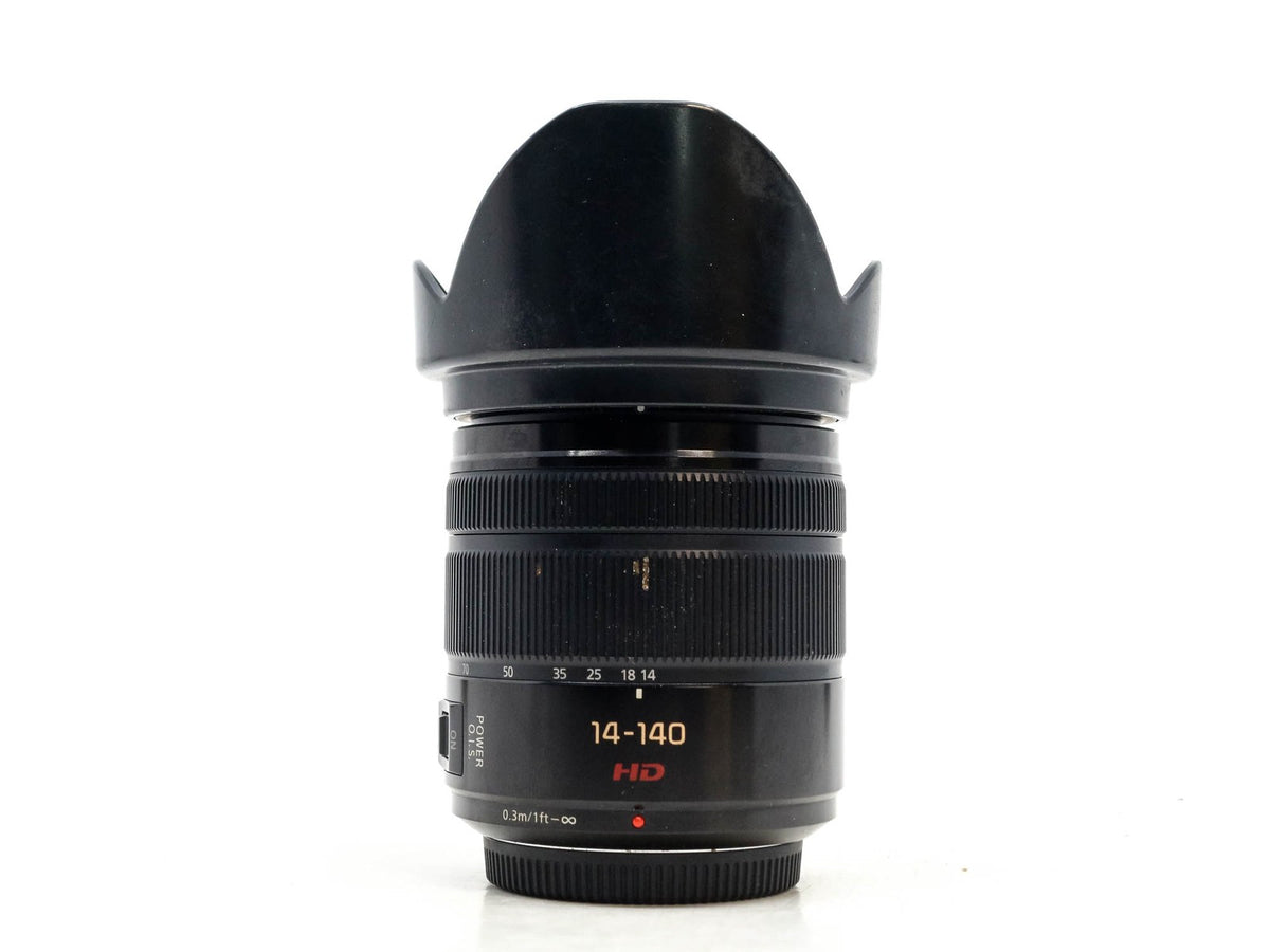 Panasonic Lumix G Vario 14-140mm f/3.5-5.6 ASPH Power O.I.S. (Red HD) · immagine principale