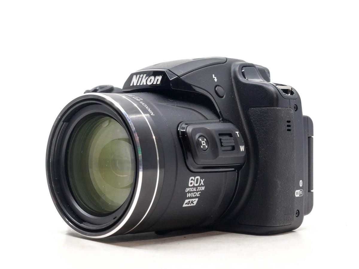 Nikon Coolpix B700 · immagine principale