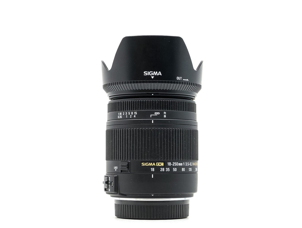 Sigma 18-250mm f/3.5-6.3 DC Macro HSM - Pentax fit · immagine principale