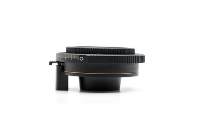Blackmagic Design URSA Mini Pro con attacco Nikon