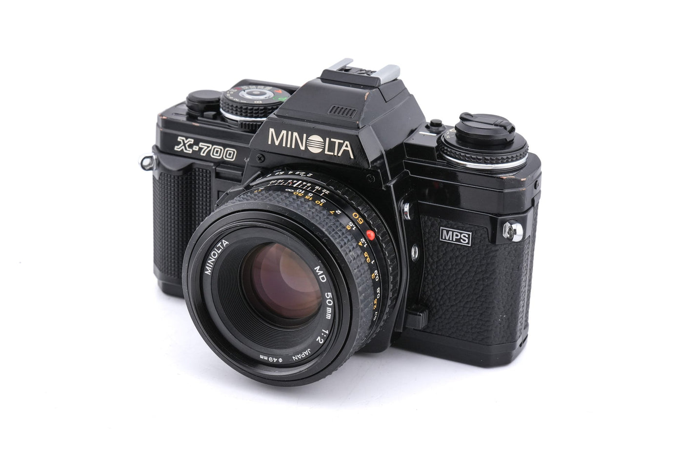 Minolta X-700 + 50mm f2 MD  · immagine principale