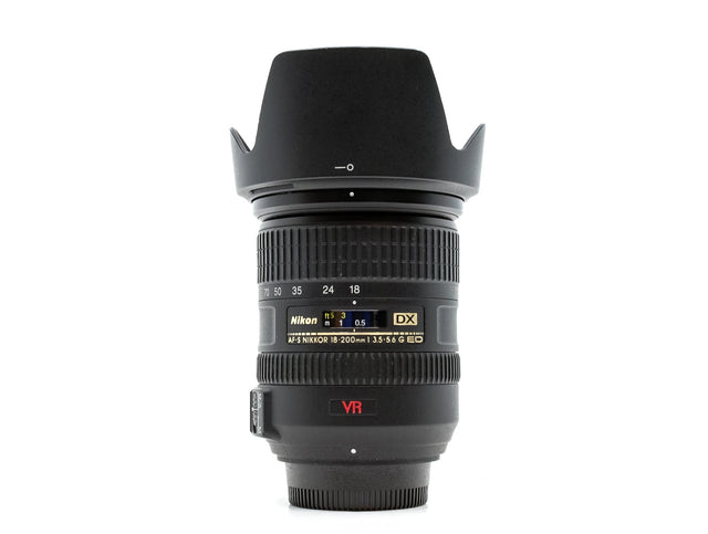 Nikon AF-S DX Nikkor 18-200mm f/3.5-5.6G IF-ED VR - segunda mano - excelente estado - foto principal - SKU 3772614 - Camera M
