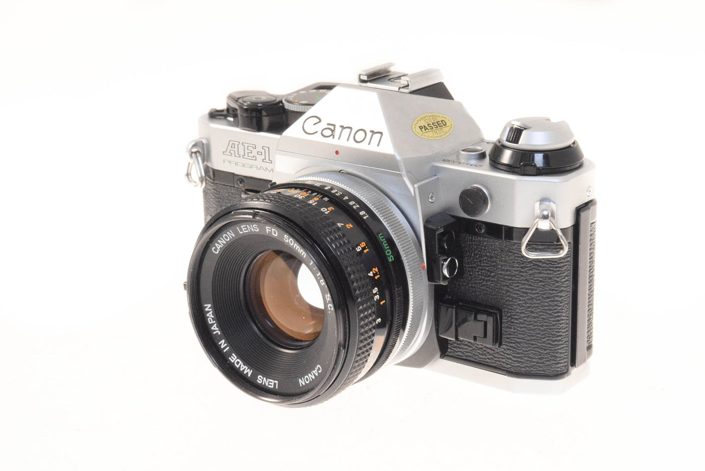 Canon AE-1 Programma + 50mm f1.8 SC  · immagine principale