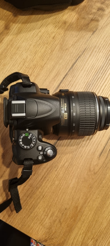 NikonD30008366236c-0947-40dd-a683-6755003cccd2