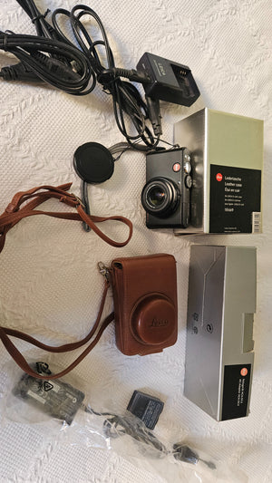 LeicaD-Lux (Typ 109)5609aaa4-b27c-4083-a62c-12ce95b18c0c