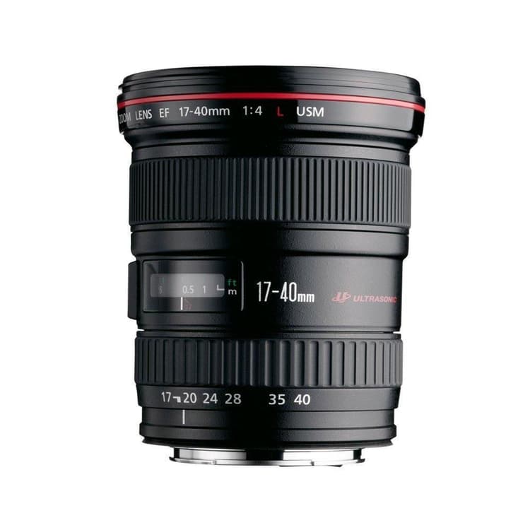 Canon EF 17-40 mm f/4 lens