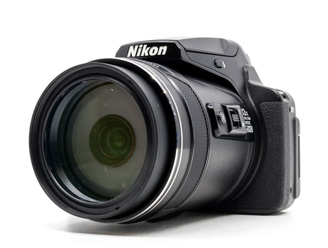 Nikon Coolpix P900