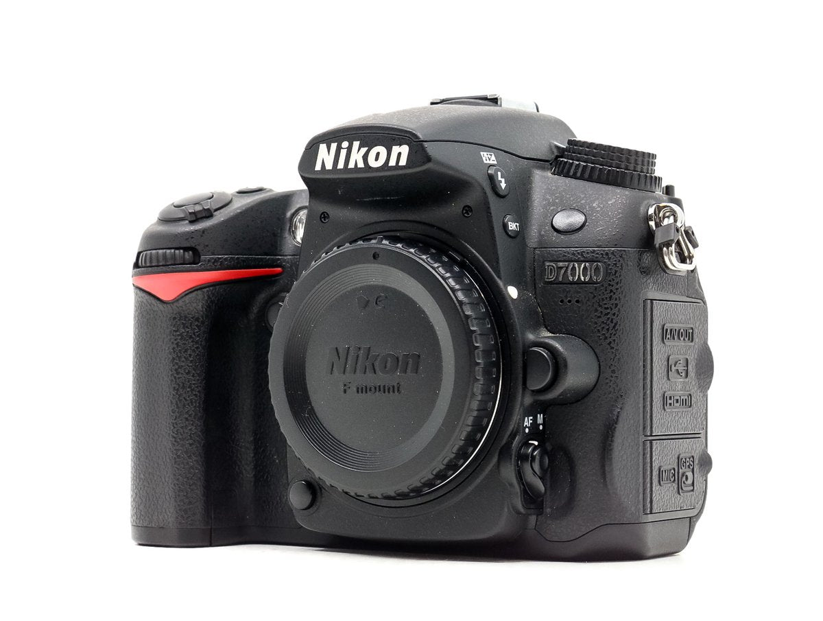 Nikon D7000 – Digitale Spiegelreflexkamera (Generalüberholt) Schwarz · Hauptbild