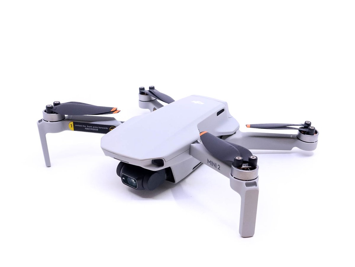 DJI Mini 2 Fly More Combo · immagine principale